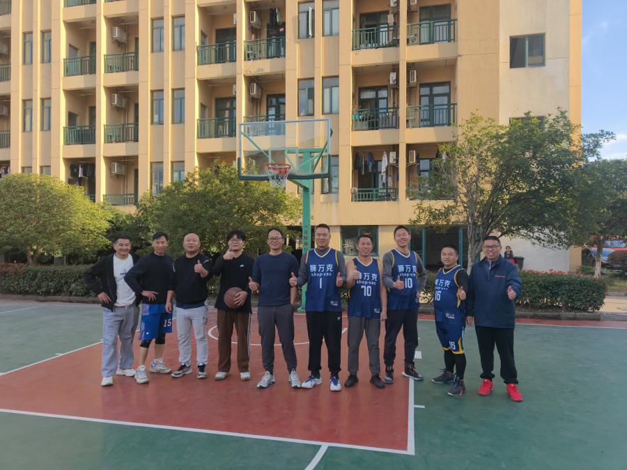 篮球赛图片.jpg